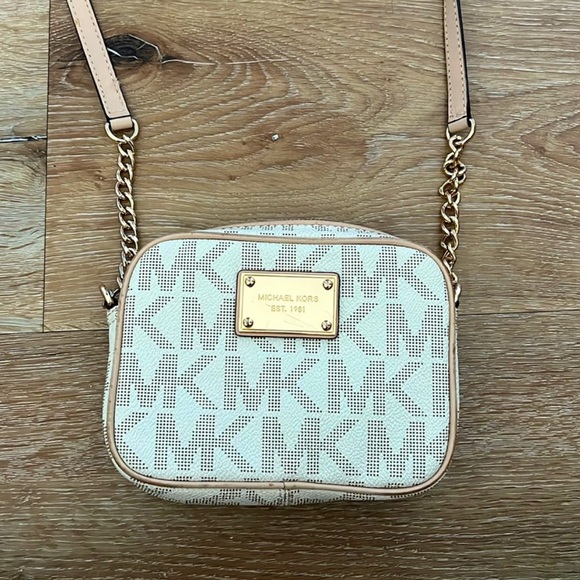 Michael Kors Vanilla Crossbody Bag - Picture 2 of 12